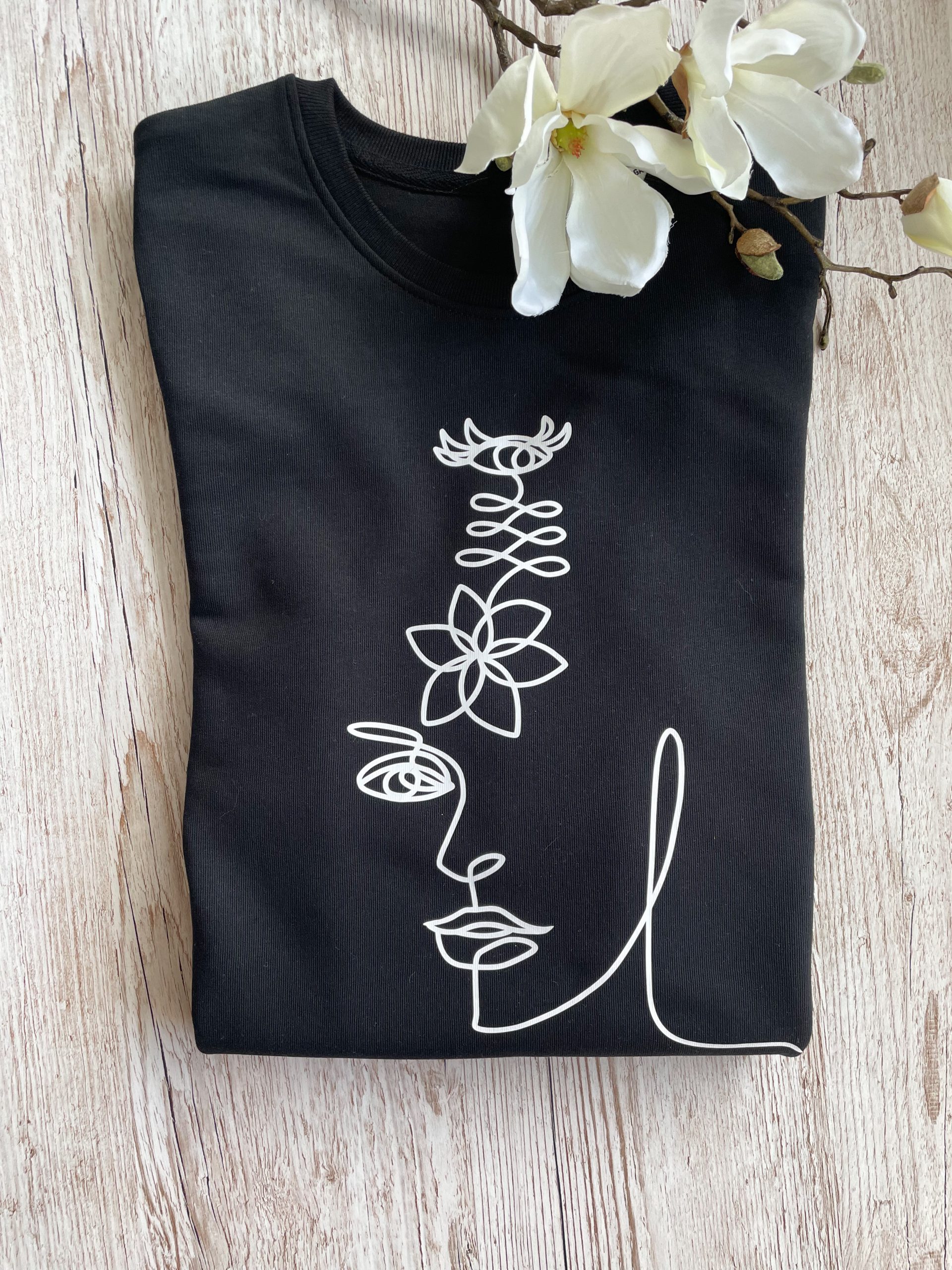 Sweatshirt "Flowerwoman" – Bild 4