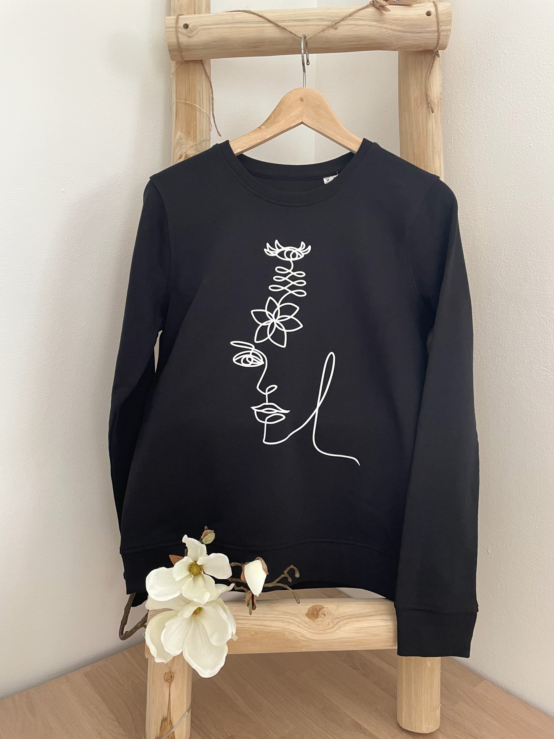 Sweatshirt "Flowerwoman" – Bild 5