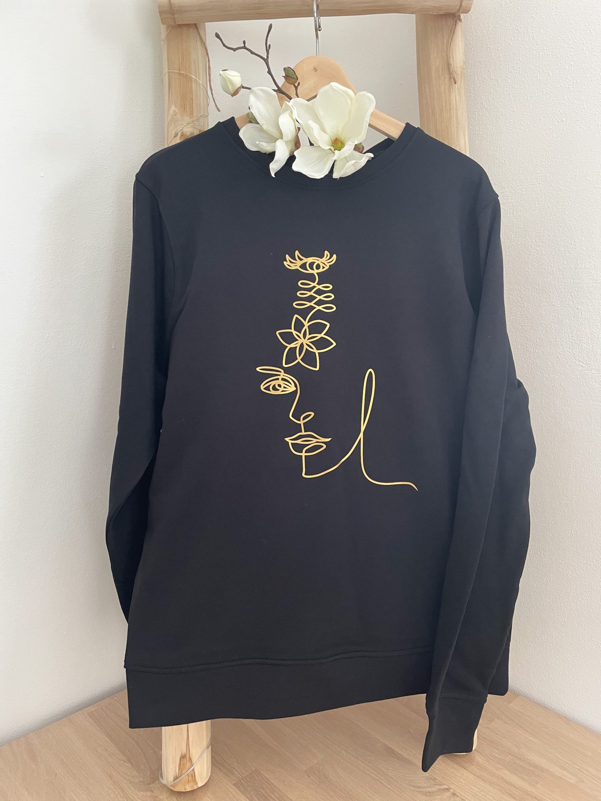 Sweatshirt "Flowerwoman" – Bild 7