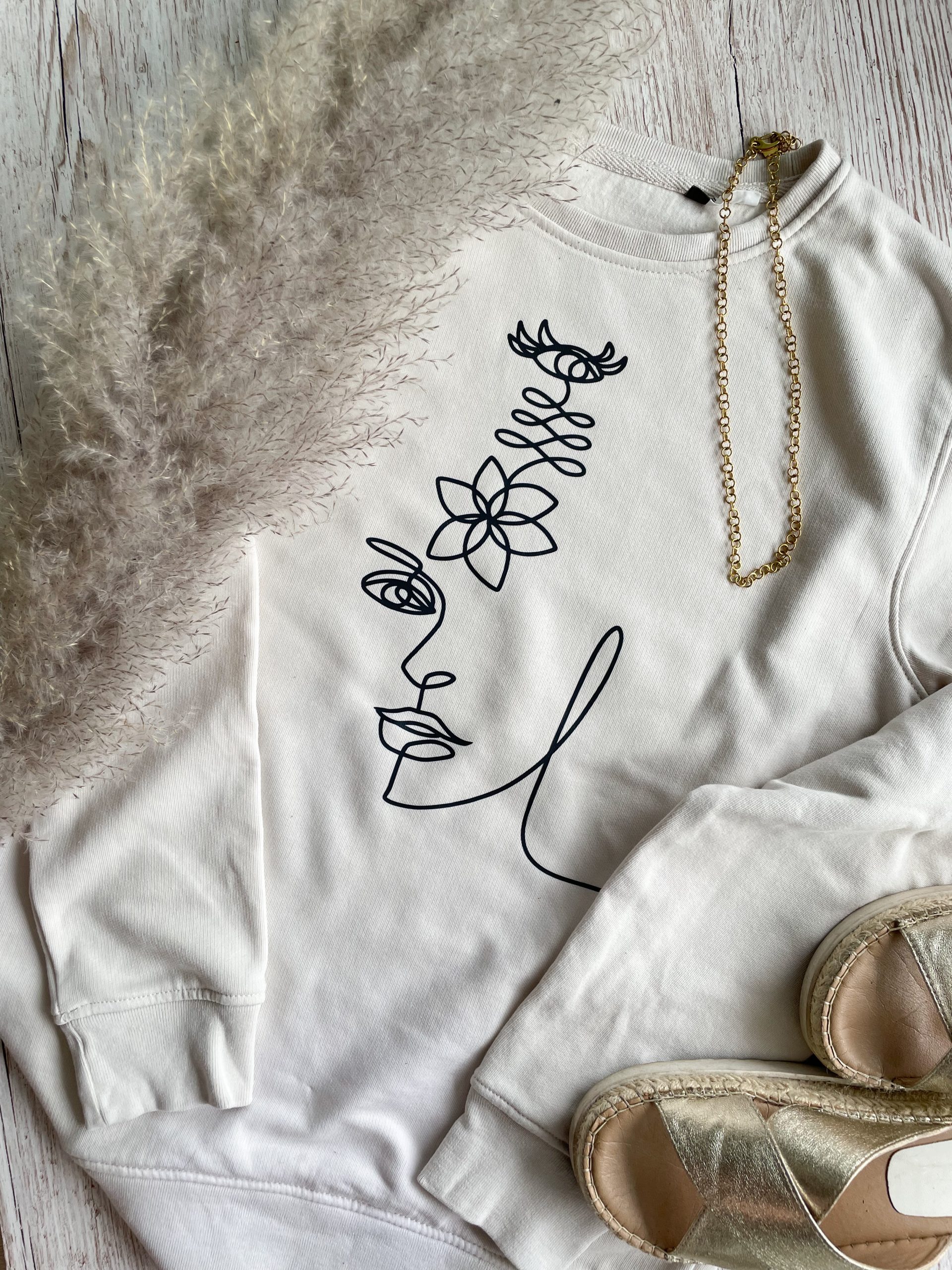 Sweatshirt "Flowerwoman" – Bild 2